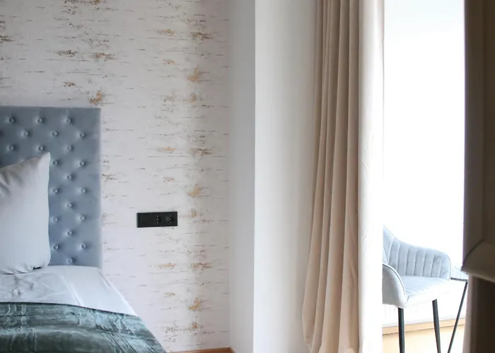 The Manhattan A Boutique By American Ease Hotel