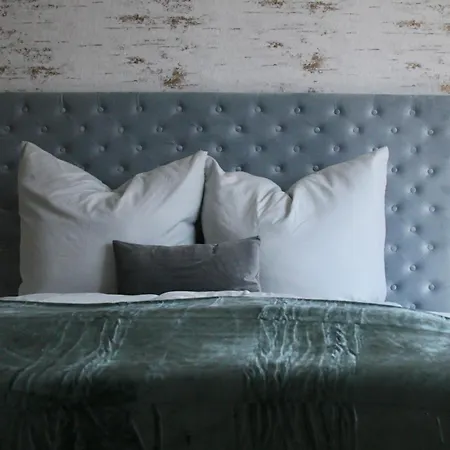 The Manhattan A Boutique By American Ease * Grafenwohr