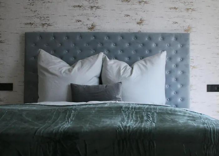 The Manhattan A Boutique By American Ease * Grafenwohr