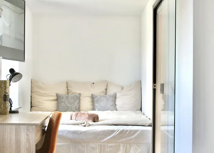 Hotel The Manhattan A Boutique By American Ease Grafenwohr